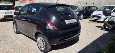Lancia Ypsilon 1.2 69 CV 5 porte GPL Ecochic Gold (5)