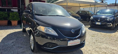 Lancia Ypsilon 1.2 69 CV 5 porte GPL Ecochic Gold (9)
