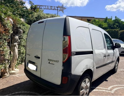 Renault Kangoo 1.5 dCi 75CV 5 porte Life (2)