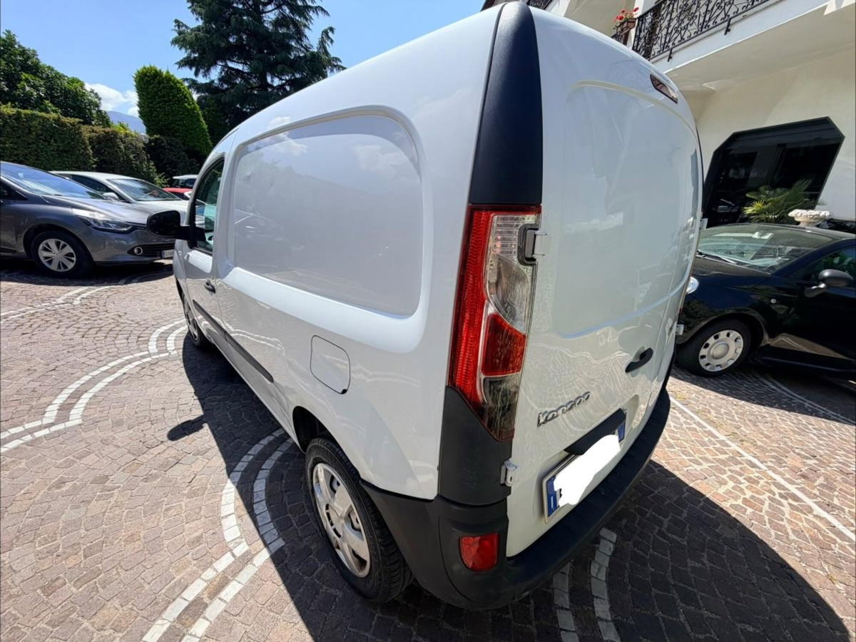 Renault Kangoo 1.5 dCi 75CV 5 porte Life (9)
