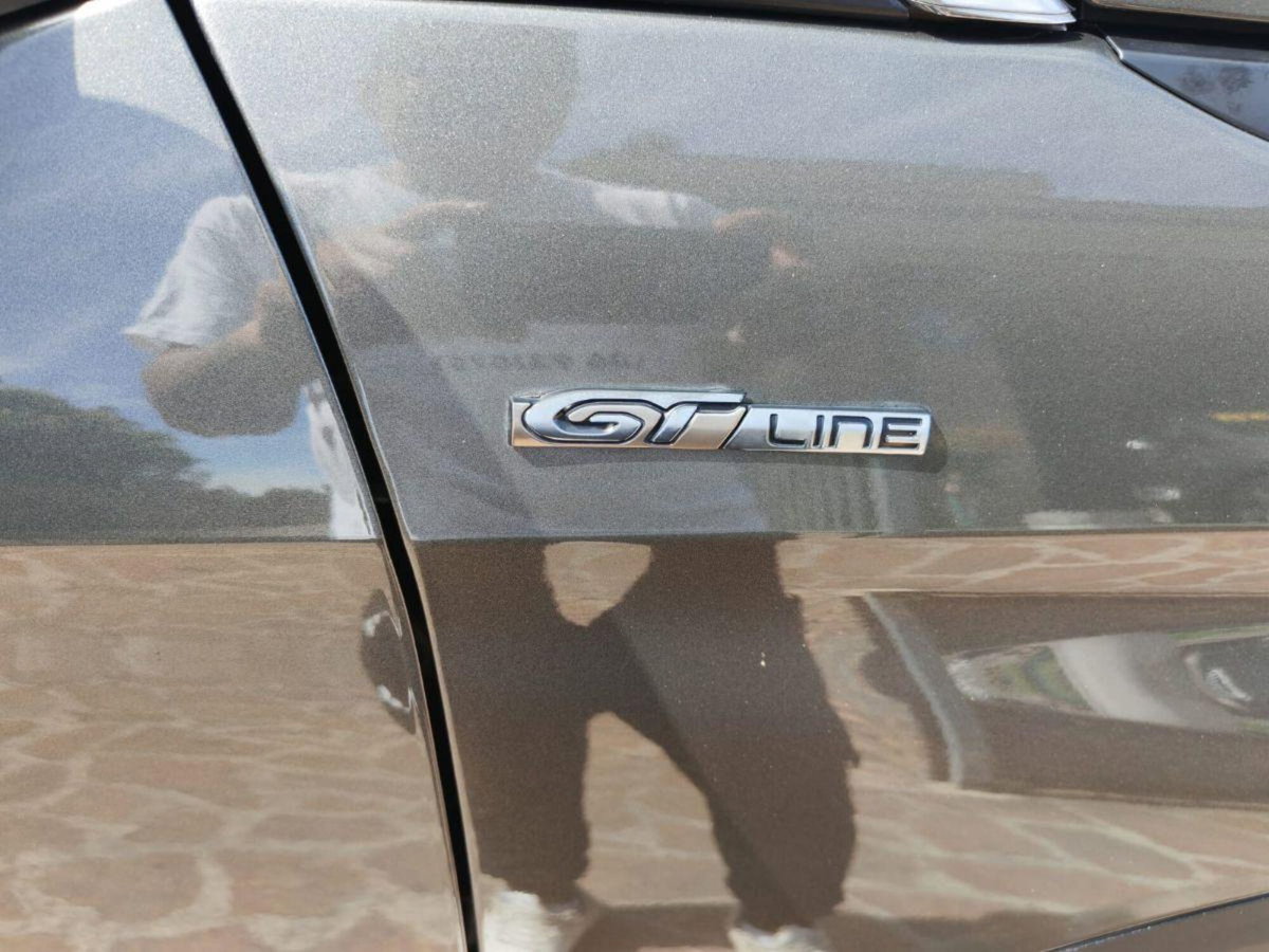 Peugeot 3008 BlueHDi 130 S&S EAT8 GT Line (15)