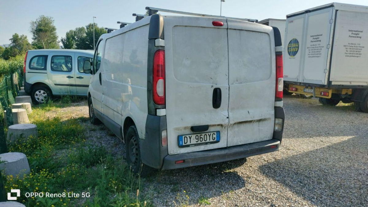 Renault Trafic Furgone T27 2.0 dCi/115 PC-TN-DC Furgone (5)