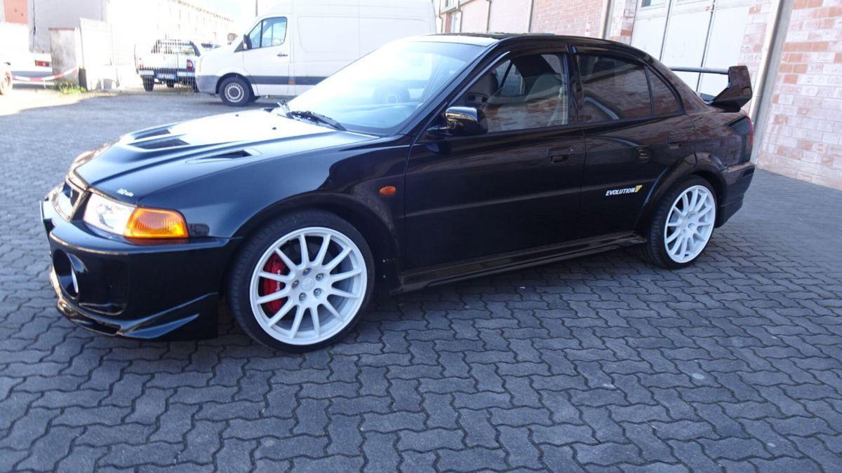 Mitsubishi Lancer Evolution Evolution 2.0 T S-AWC GSR (2)