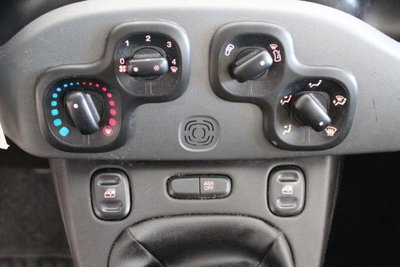 Fiat Panda 1.0 FireFly S&S Hybrid City Cross (15)