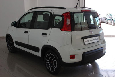 Fiat Panda 1.0 FireFly S&S Hybrid City Cross (6)