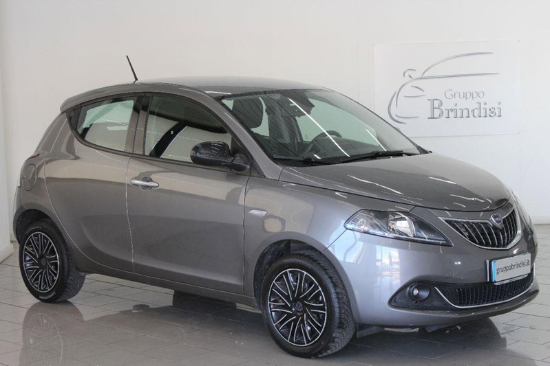 Lancia Ypsilon 1.0 FireFly 5 porte S&S Hybrid Gold Plus