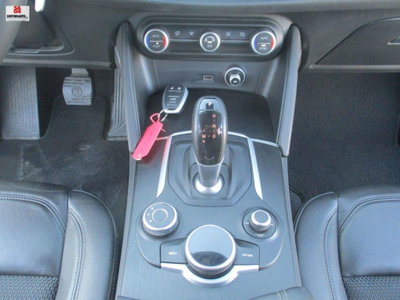 Alfa Romeo Stelvio Stelvio 2.2 Turbodiesel 210 CV AT8 Q4 GT Junior (13)