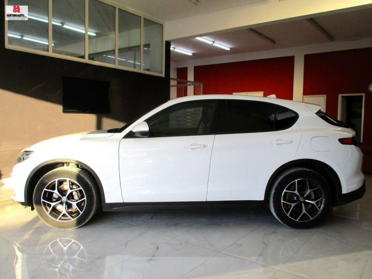 Alfa Romeo Stelvio Stelvio 2.2 Turbodiesel 210 CV AT8 Q4 GT Junior (3)