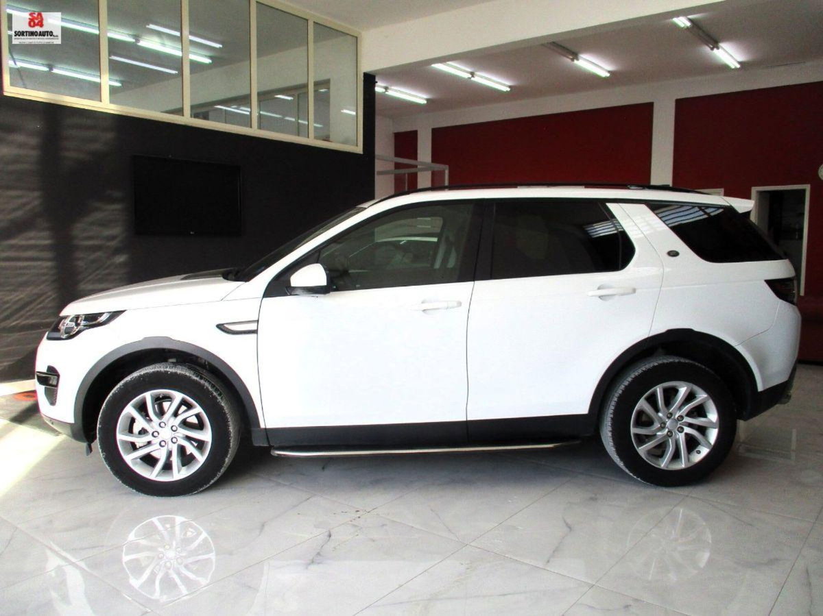 Land Rover Discovery Sport 2.0 TD4 150 CV Pure (3)