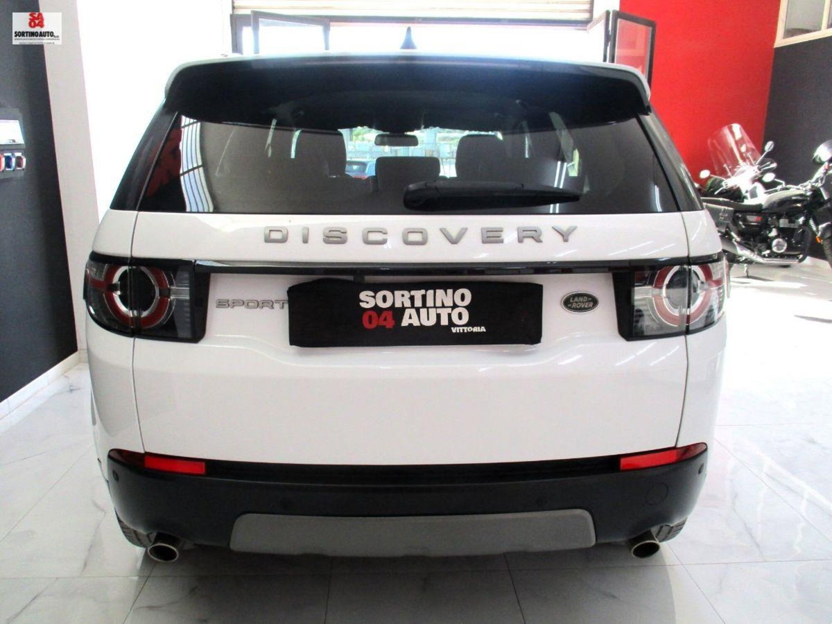 Land Rover Discovery Sport 2.0 TD4 150 CV Pure (6)