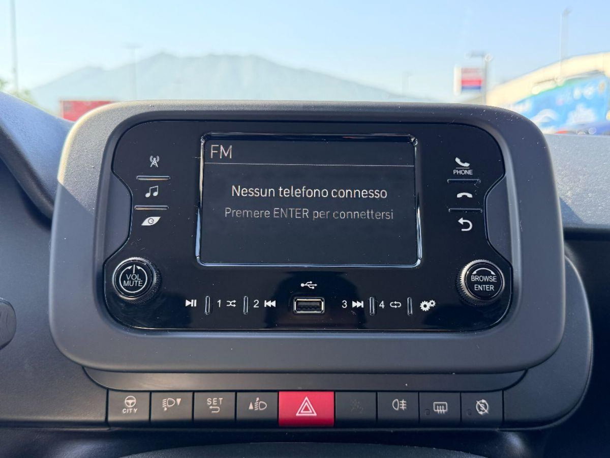 Fiat Panda 1.0 firefly hybrid Pop s&s 70cv (18)