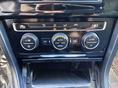 Volkswagen Golf Sportsvan 1.6 TDI 110 CV DSG Executive BMT (19)