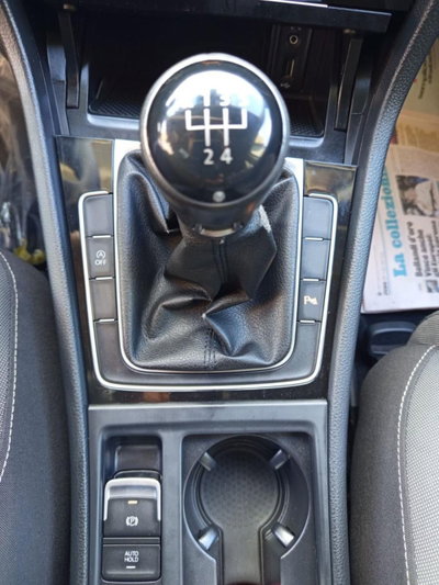 Volkswagen Golf Sportsvan 1.6 TDI 110 CV DSG Executive BMT (20)