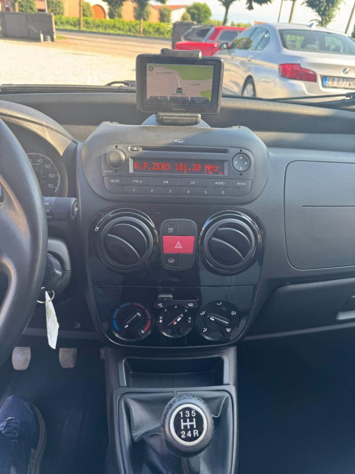 Fiat Qubo 1.4 8V 73 CV MyLife (12)