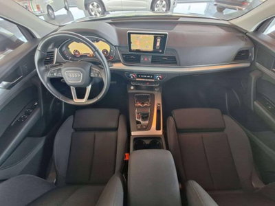 Audi Q5 40 TDI quattro Business Sport (8)