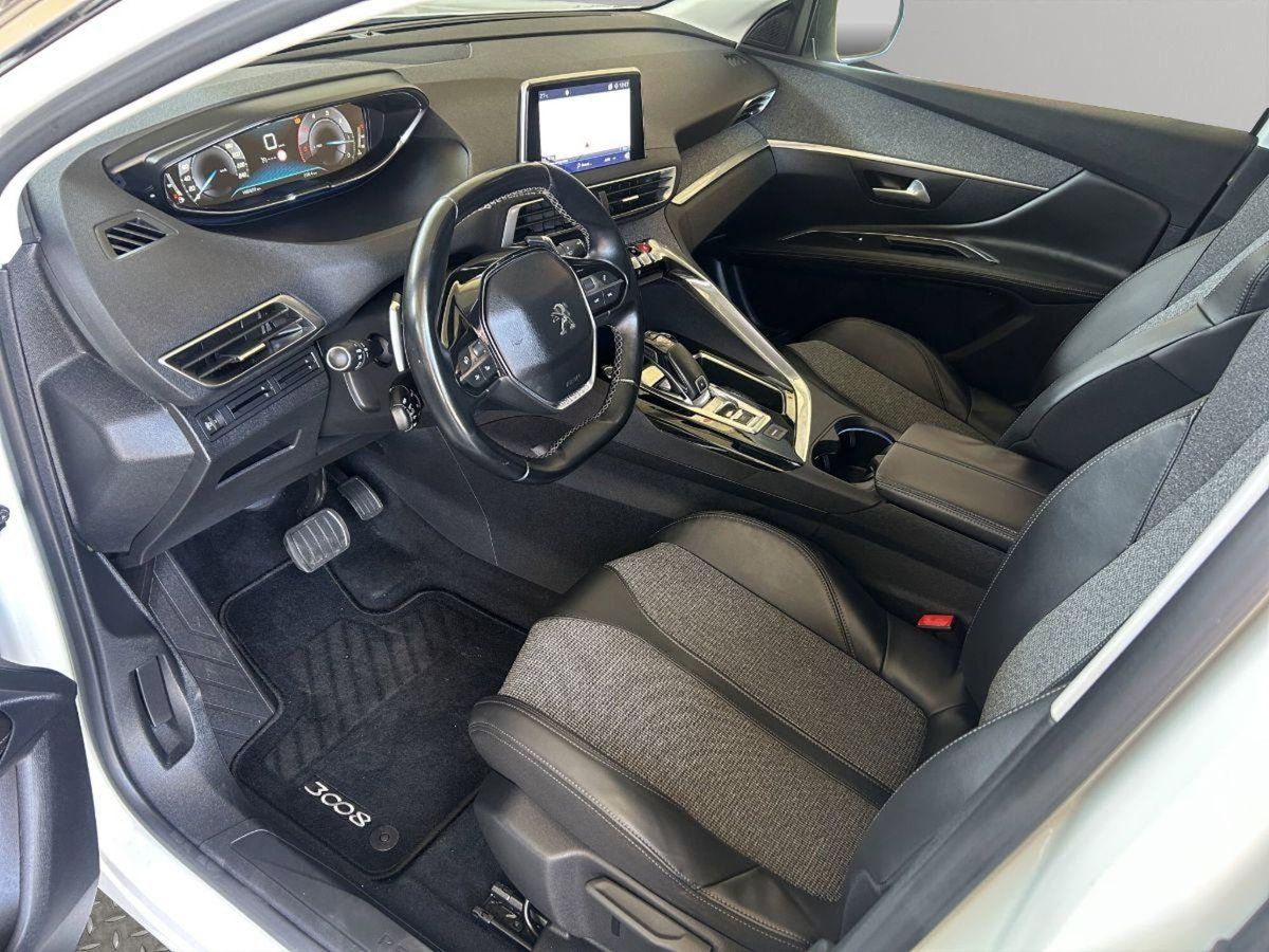 Peugeot 3008 BlueHDi 130 S&S EAT8 Allure Pack (10)