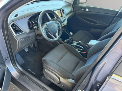 Hyundai Tucson 1.7 CRDi XPossible (12)