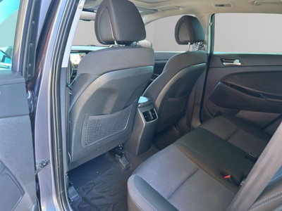 Hyundai Tucson 1.7 CRDi XPossible (15)