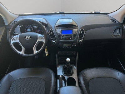 Hyundai ix35 1.7 CRDi 2WD Xpossible (14)
