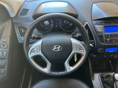 Hyundai ix35 1.7 CRDi 2WD Xpossible (17)