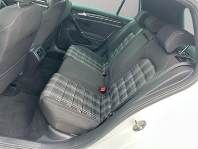 Volkswagen Golf GTD 2.0 TDI DSG 5p. BlueMotion Technology (12)