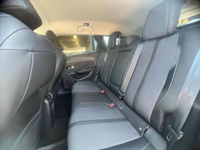 Peugeot 308 PureTech Turbo 130 S&S EAT8 Allure (13)
