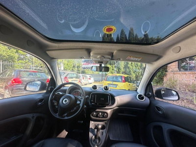 smart Fortwo 1000 52 kW MHD coupé passion (12)
