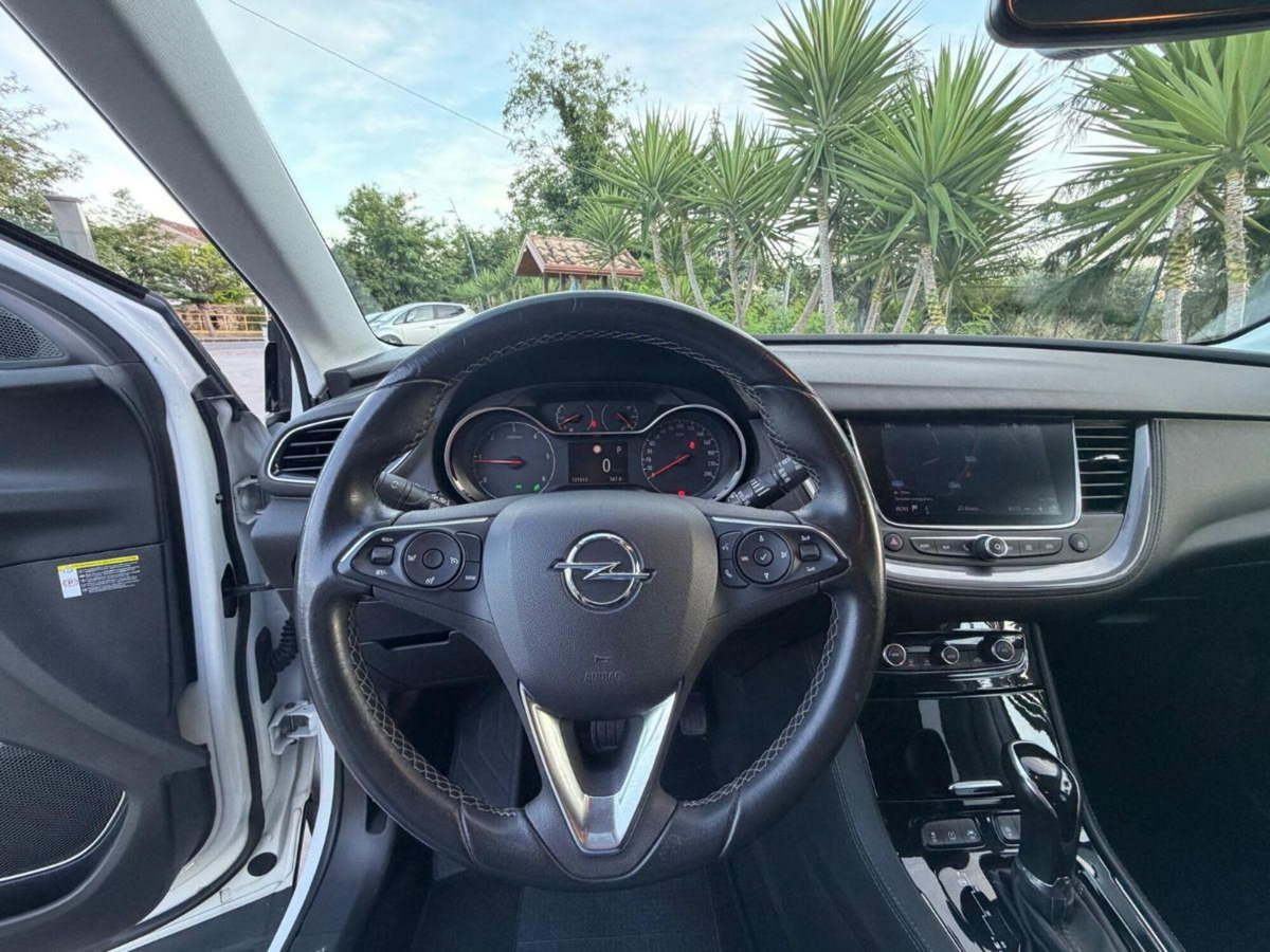 Opel Grandland X 1.5 diesel Ecotec Start&Stop Ultimate (10)