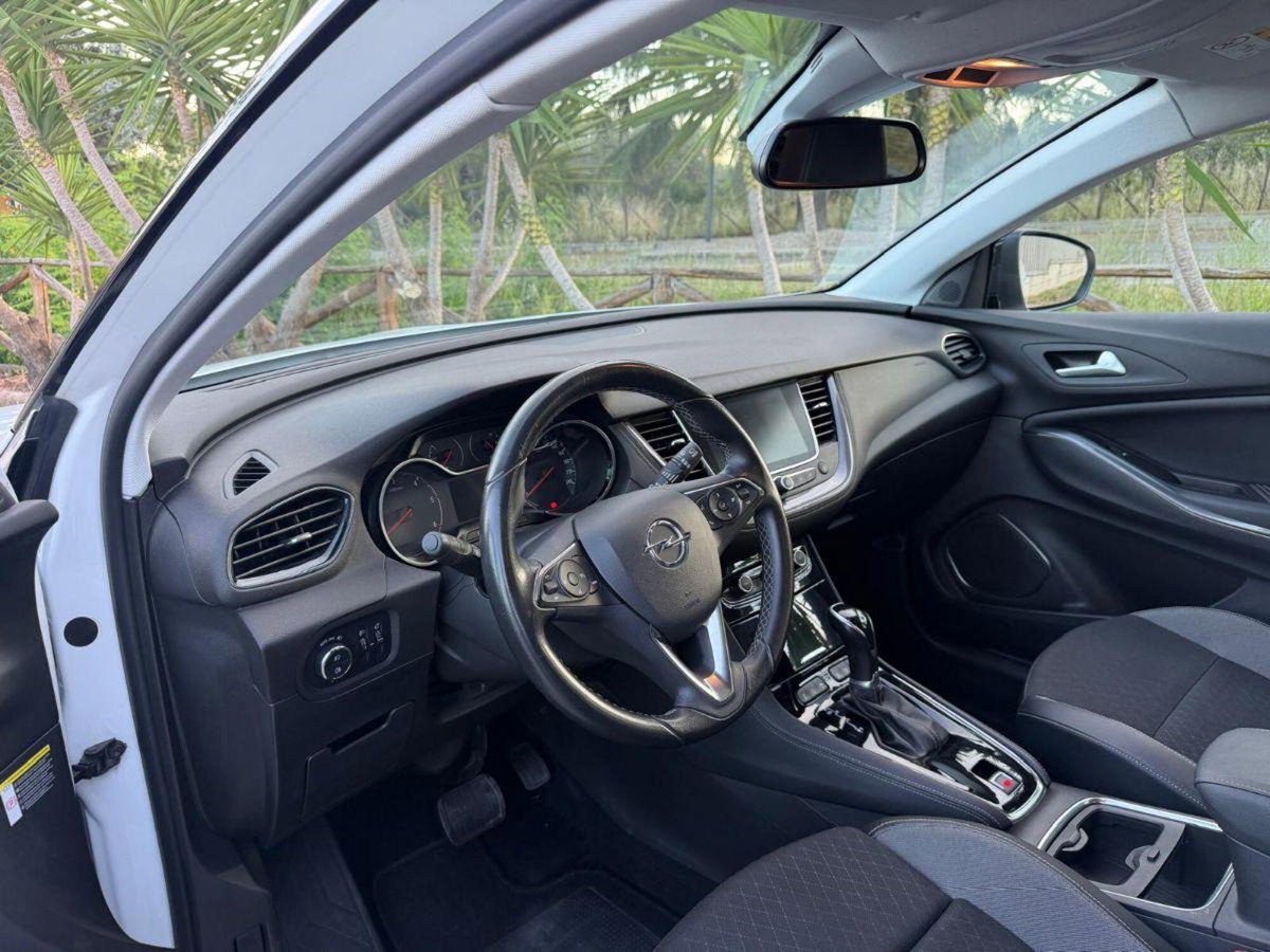 Opel Grandland X 1.5 diesel Ecotec Start&Stop Ultimate (9)