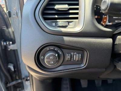 Jeep Renegade 1.6 Mjt 120 CV Limited (11)