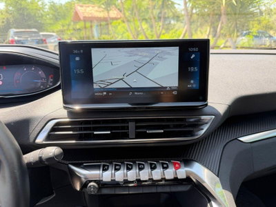 Peugeot 3008 BlueHDi 130 S&S EAT8 Allure Pack (14)