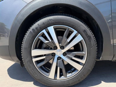 Peugeot 3008 BlueHDi 130 S&S EAT8 Allure Pack (17)