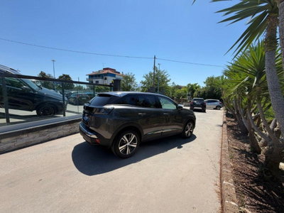 Peugeot 3008 BlueHDi 130 S&S EAT8 Allure Pack (4)