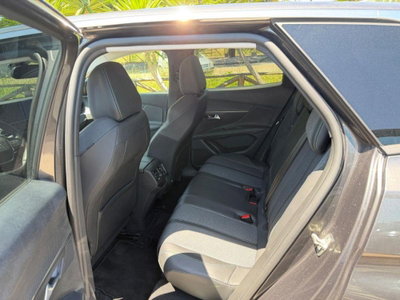 Peugeot 3008 BlueHDi 130 S&S EAT8 Allure Pack (7)