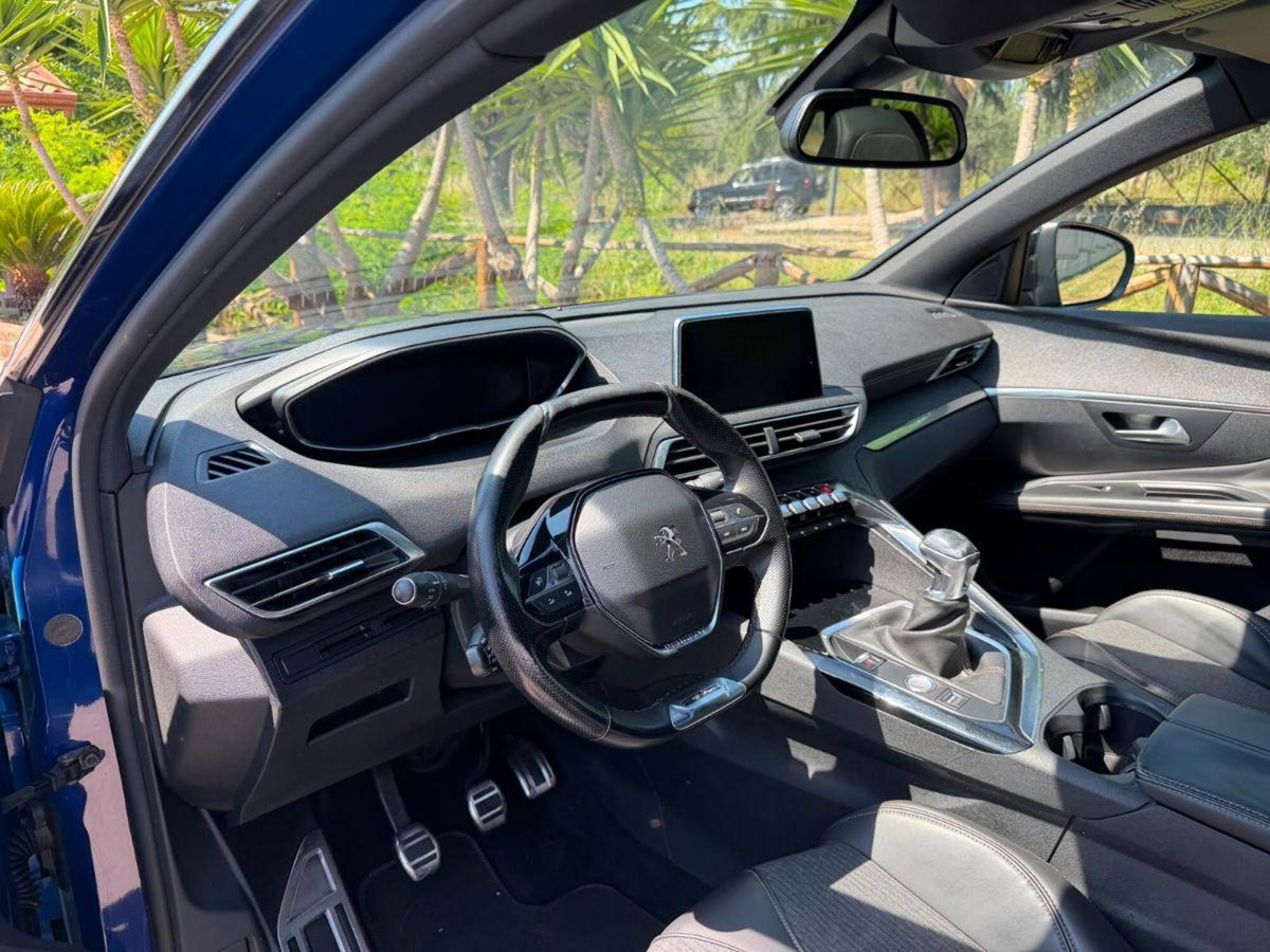Peugeot 3008 BlueHDi 150 S&S GT Line (12)