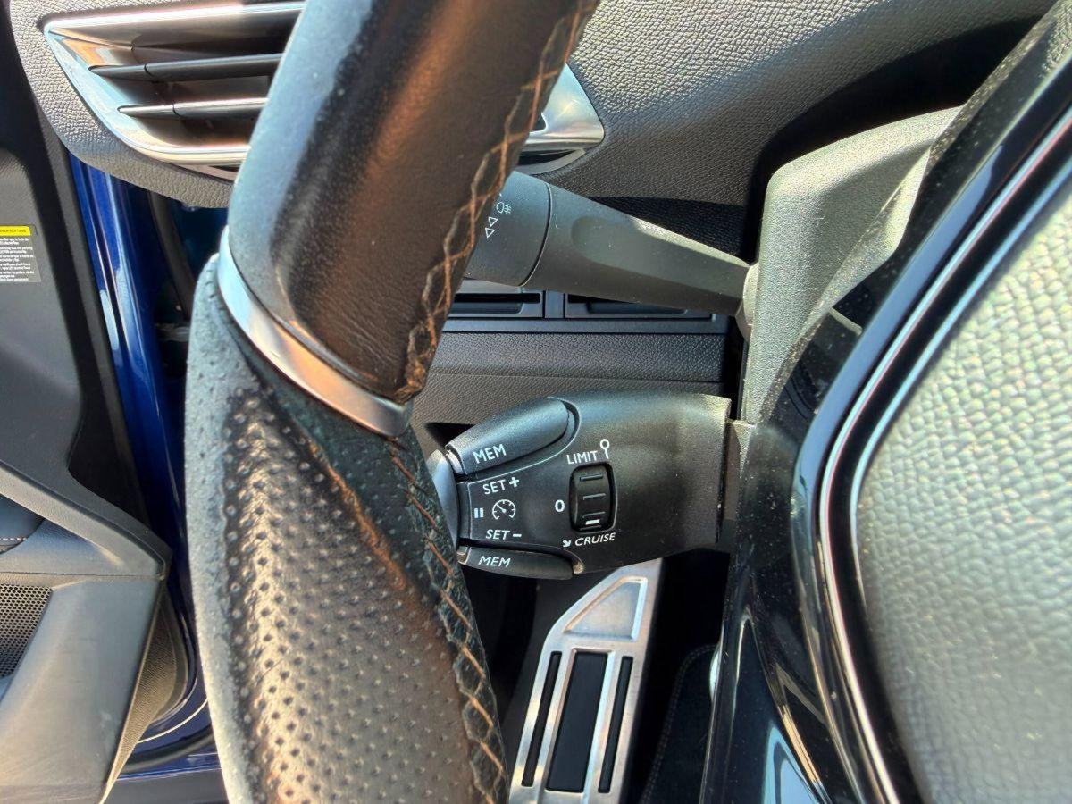 Peugeot 3008 BlueHDi 150 S&S GT Line (13)