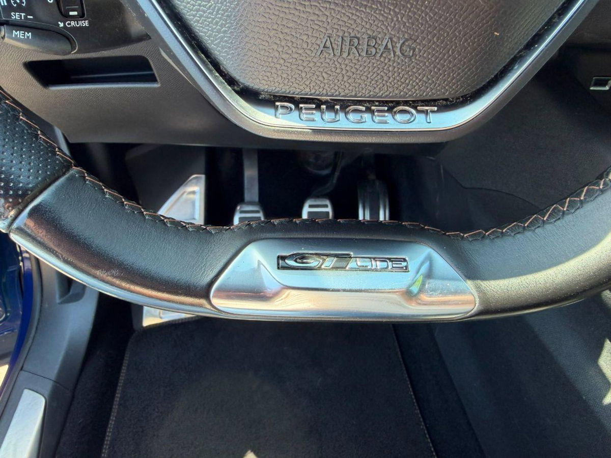 Peugeot 3008 BlueHDi 150 S&S GT Line (14)