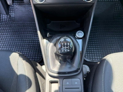Ford Fiesta 1.1 85 CV 5 porte Titanium (18)
