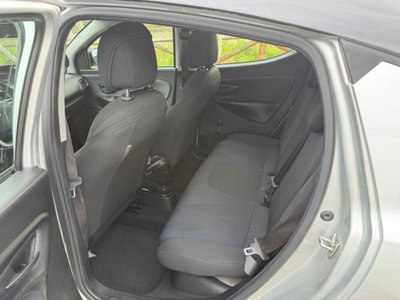 Lancia Ypsilon 1.2 69 CV 5 porte GPL Ecochic Platinum (7)