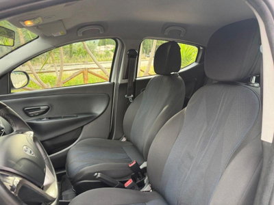 Lancia Ypsilon 1.2 69 CV 5 porte GPL Ecochic Platinum (8)