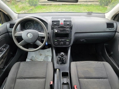 Volkswagen Golf 1.9 TDI 5p. Sportline (10)