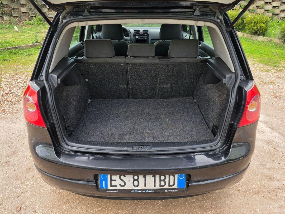 Volkswagen Golf 1.9 TDI 5p. Sportline (9)