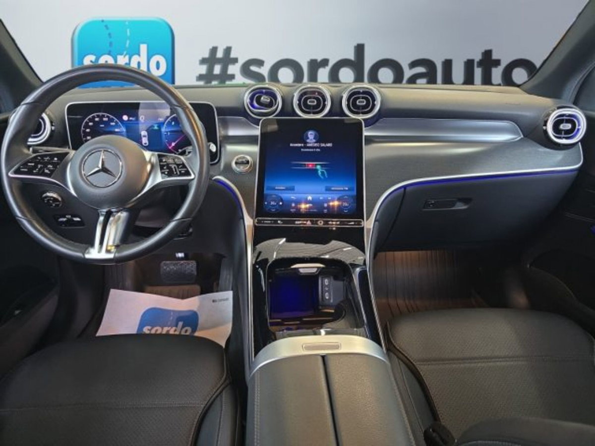 Mercedes-Benz GLC 220 d 4Matic Mild Hybrid AMG Advanced Plus (10)