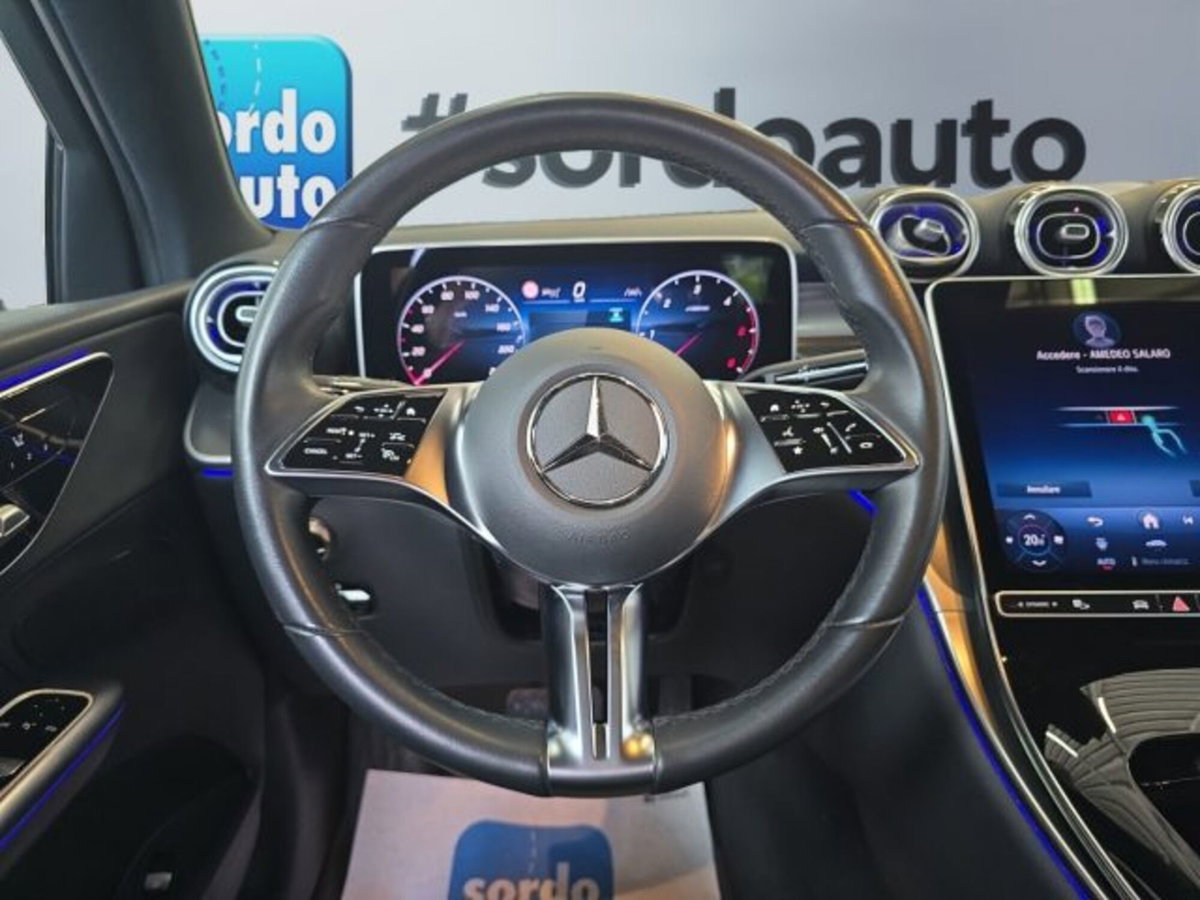 Mercedes-Benz GLC 220 d 4Matic Mild Hybrid AMG Advanced Plus (15)