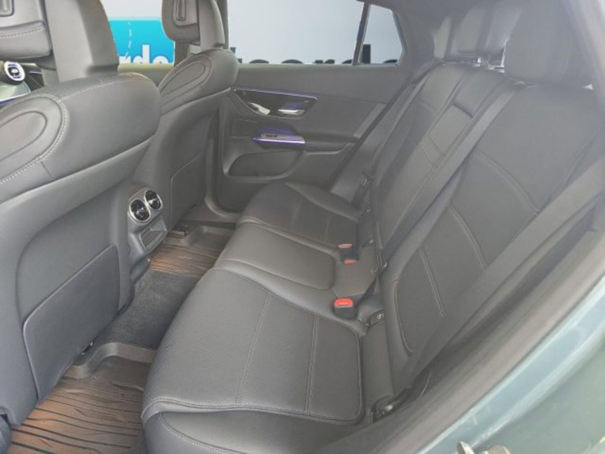 Mercedes-Benz GLC 220 d 4Matic Mild Hybrid AMG Advanced Plus (19)