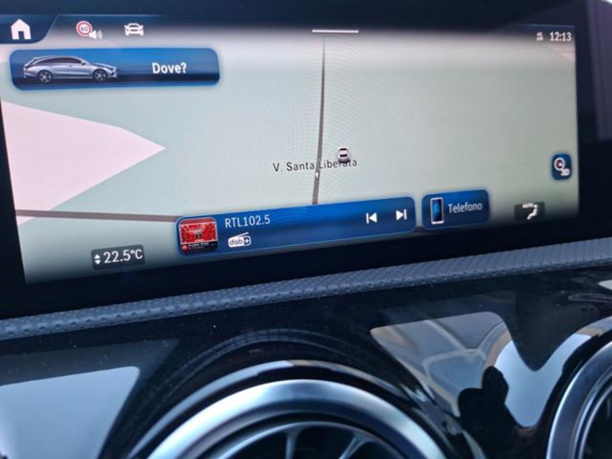 Mercedes-Benz CLA Shooting Brake 200 d AMG Line Premium Plus auto (17)