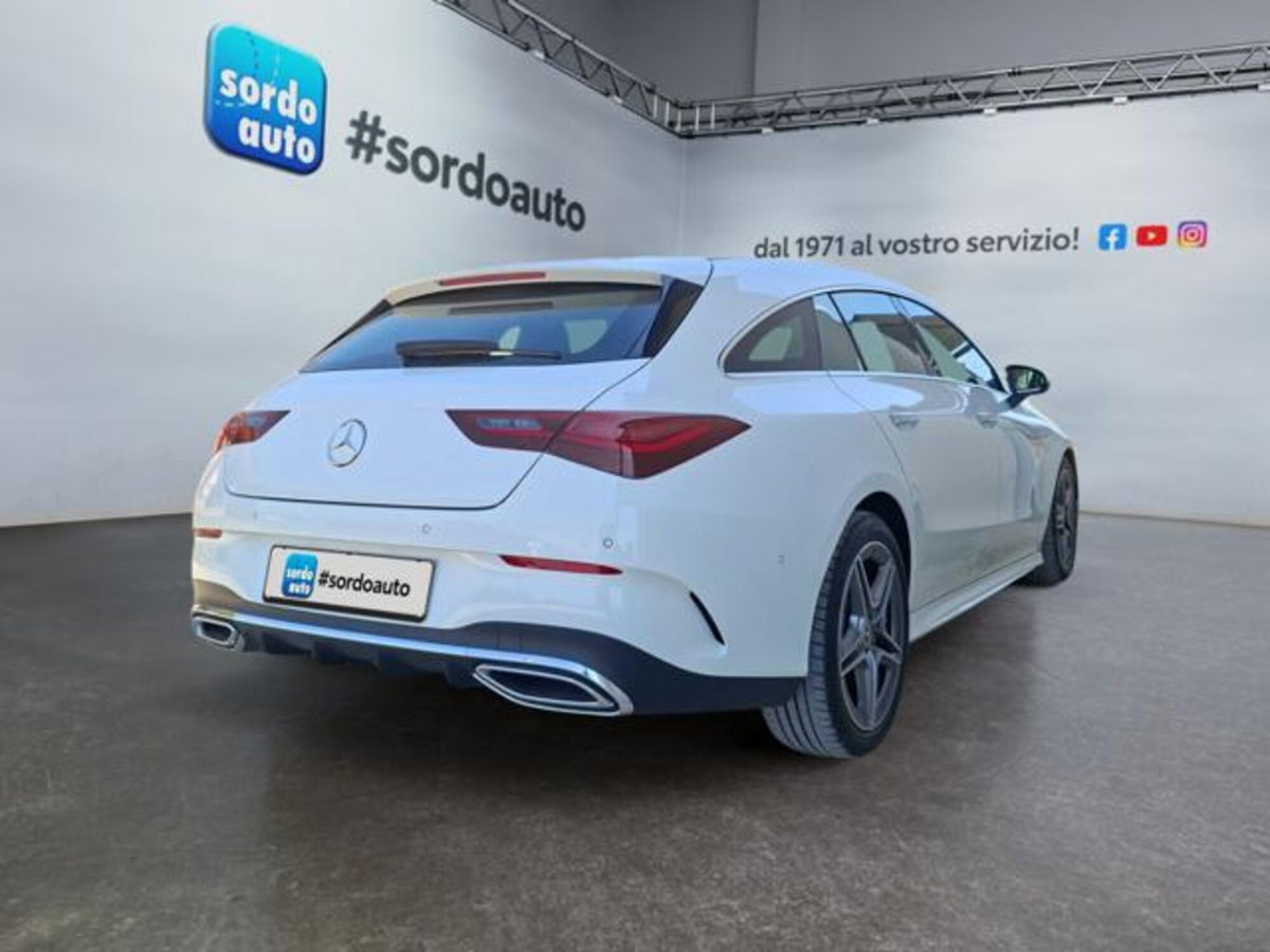 Mercedes-Benz CLA Shooting Brake 200 d AMG Line Premium Plus auto (4)