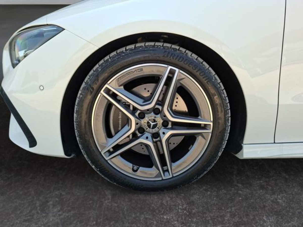 Mercedes-Benz CLA Shooting Brake 200 d AMG Line Premium Plus auto (7)