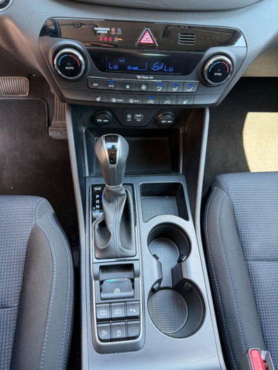 Hyundai Tucson 1.7 CRDi DCT XPossible (16)