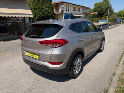 Hyundai Tucson 1.7 CRDi DCT XPossible (4)